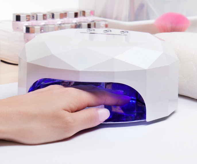 Gel Toll: UV Nail Lamps Increase Cancer Risk