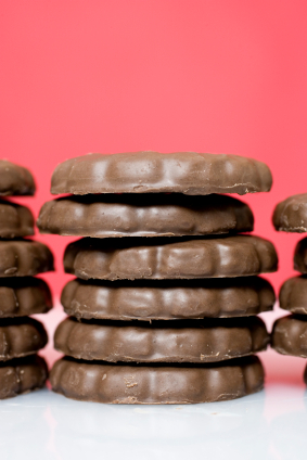 Do Girl Scout Cookies Fund Radical Ideals? I wish. LadyClever.com blog
