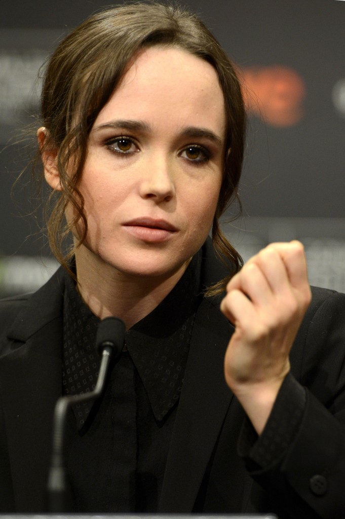 Really digging Ellen Page’s all-black dress shirt and suit ensemble ...